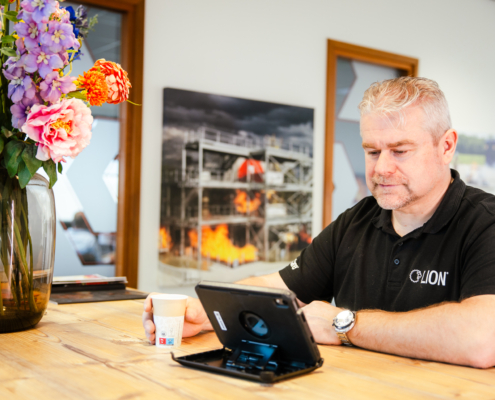 User exploring a fire training prop in Edumersive's 360-degree learning environment