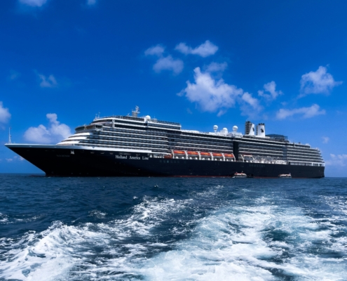 Cruise ship Holland America Line